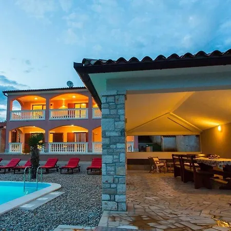 Zuccon Comfortable Holiday Villa *