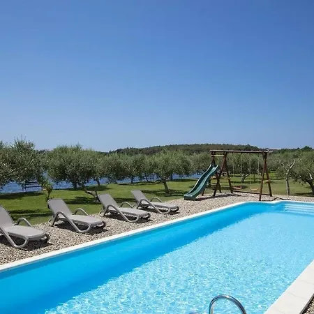 Zuccon Comfortable Holiday Vila